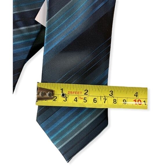NWT Le Chic Tie - Picture 5 of 5